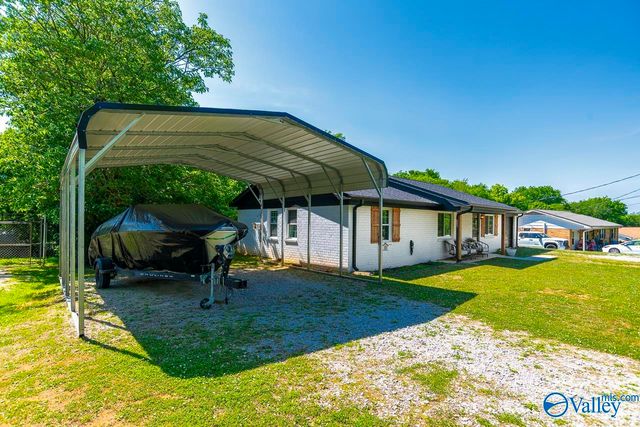 241 Woodland Street, New Market, AL 35761