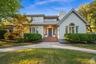 2321 E WRENHAVEN LN, Holladay, UT 84121