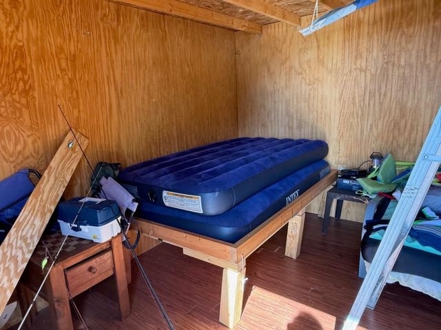 5641 Lakeside Drive, Gladwin, MI 48624