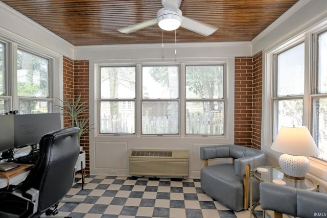 2300 E Mulberry Street, Evansville, IN 47714