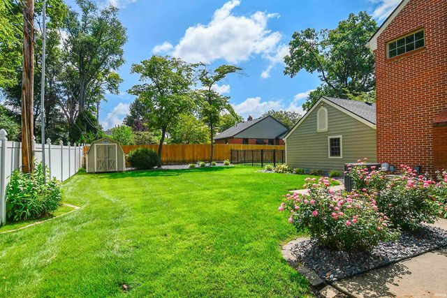 2300 E Mulberry Street, Evansville, IN 47714
