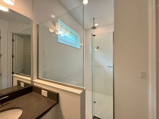 2041 AXEL STREET, Minneola, FL 34715