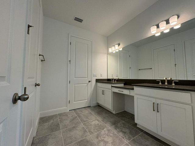 2041 AXEL STREET, Minneola, FL 34715