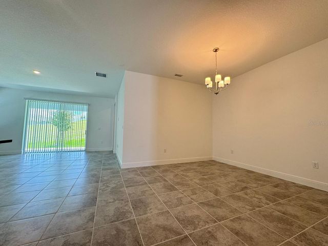 2041 AXEL STREET, Minneola, FL 34715