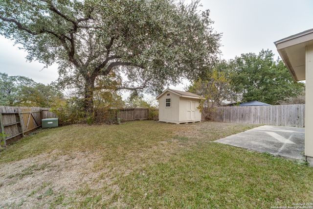 9607 Wasp Crk, Helotes, TX 78023