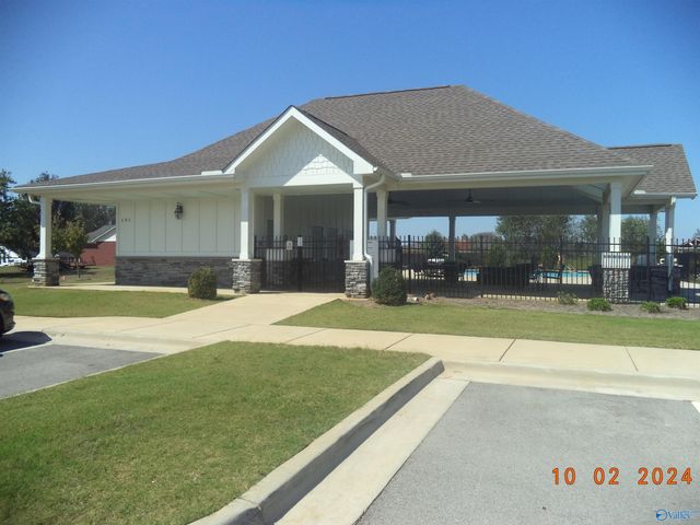 319 Jackson Point Circle, Huntsville, AL 35811
