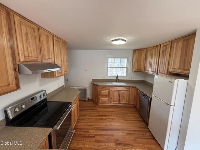 3067 Sunset Lane, Guilderland, NY 12303