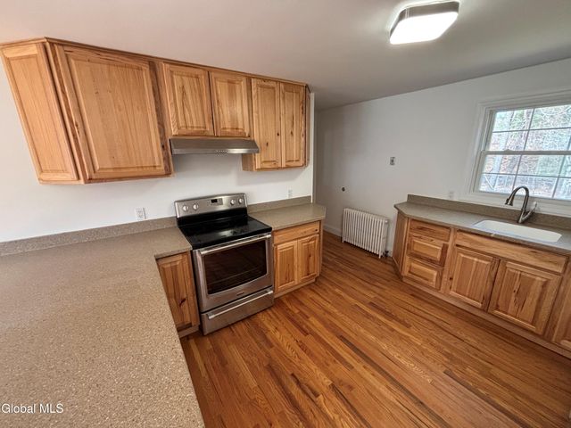 3067 Sunset Lane, Guilderland, NY 12303