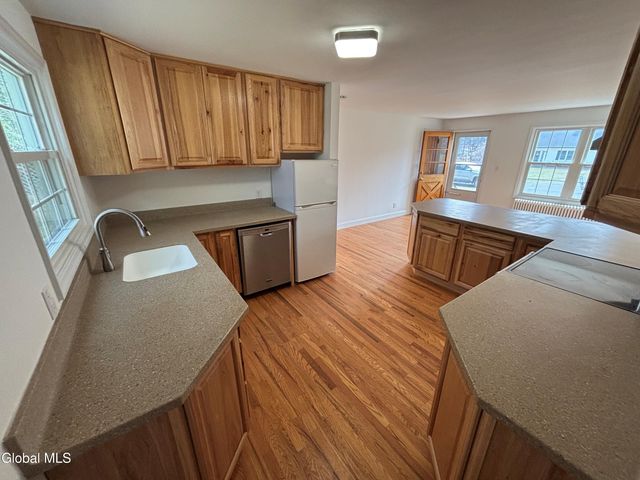 3067 Sunset Lane, Guilderland, NY 12303