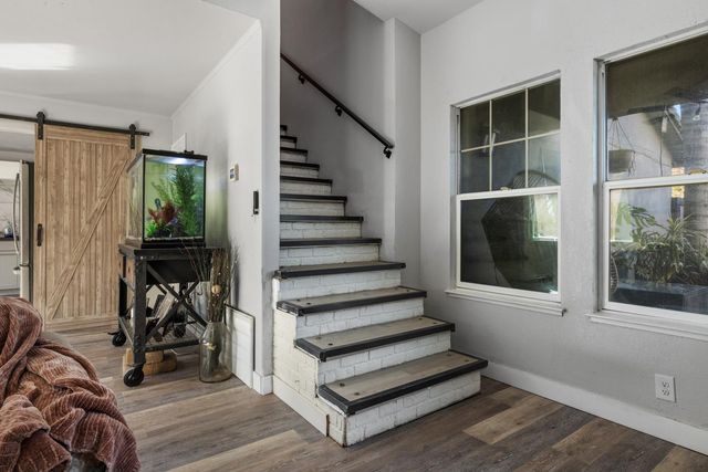 1936 Middelburg Ct, Modesto, CA 95356