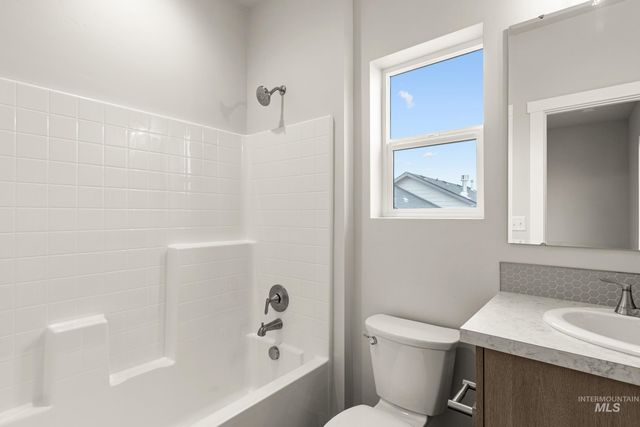 5316 S Danforth Ave, Nampa, ID 83686
