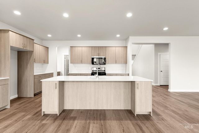 5316 S Danforth Ave, Nampa, ID 83686