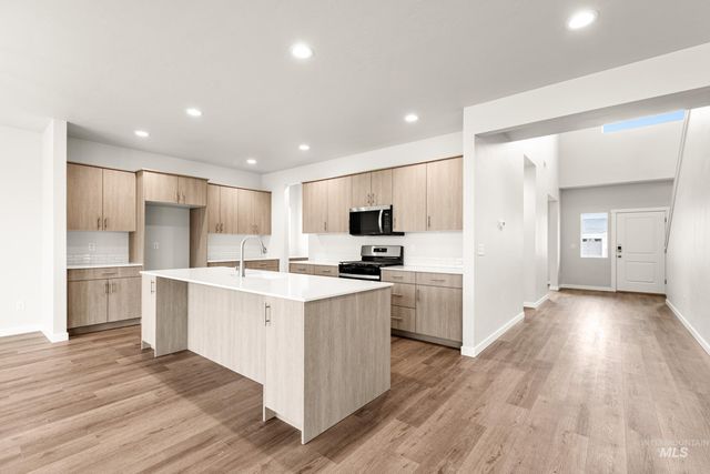 5316 S Danforth Ave, Nampa, ID 83686