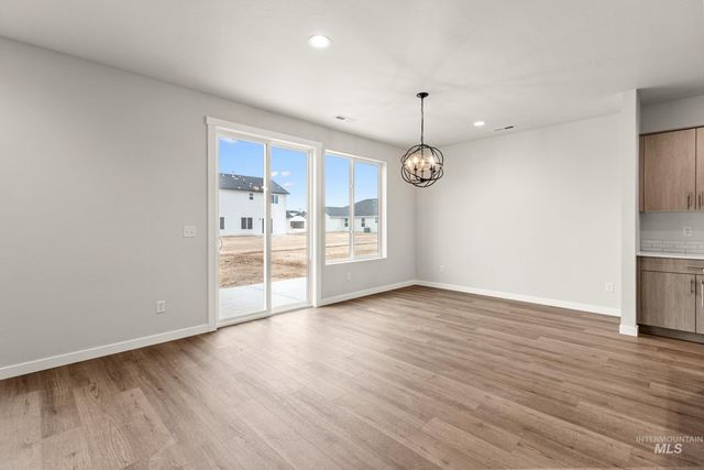 5316 S Danforth Ave, Nampa, ID 83686