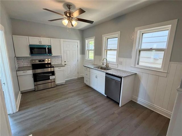 518 Barnett Avenue, Kansas City, KS 66101