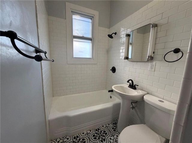 518 Barnett Avenue, Kansas City, KS 66101