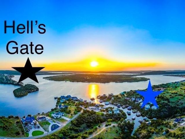 1003 Oak Hill Lane, Possum Kingdom Lake, TX 76449