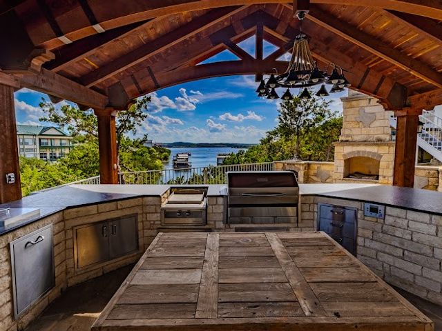 1003 Oak Hill Lane, Possum Kingdom Lake, TX 76449