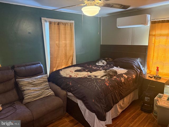 202 S LOGAN BLVD, Burnham, PA 17009