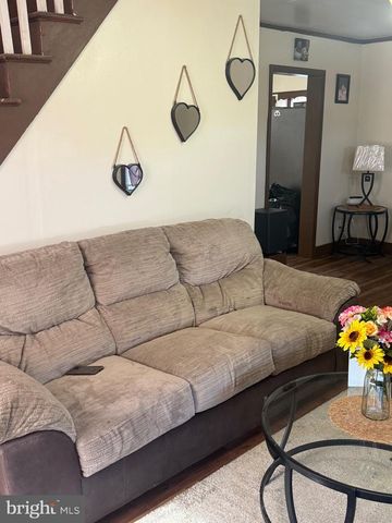 202 S LOGAN BLVD, Burnham, PA 17009