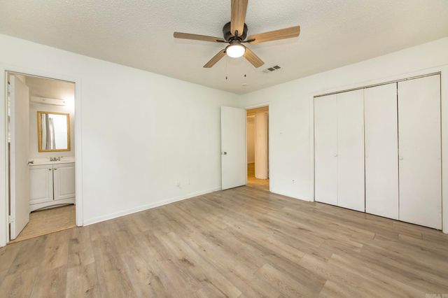 8713 Merrymen Road, Sherwood, AR 72120