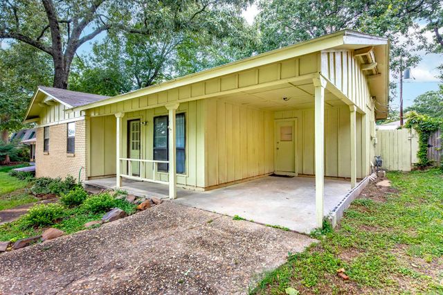8713 Merrymen Road, Sherwood, AR 72120