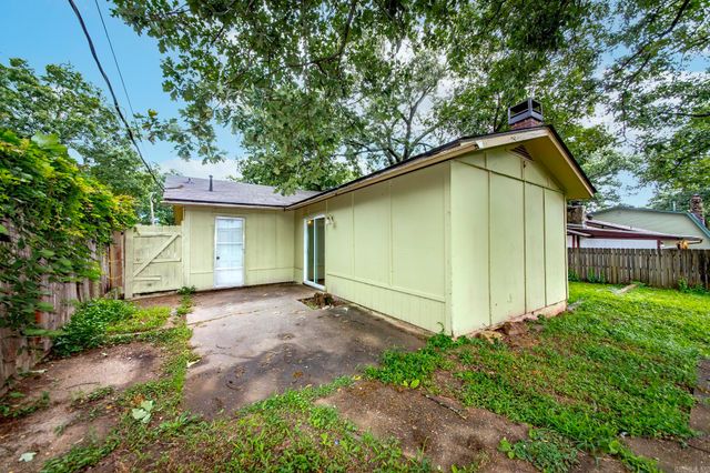 8713 Merrymen Road, Sherwood, AR 72120