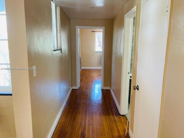 1400 NE 148th St, Miami, FL 33161