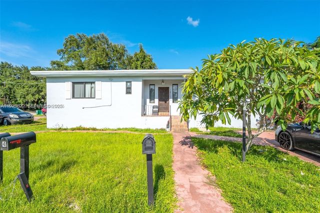 1400 NE 148th St, Miami, FL 33161