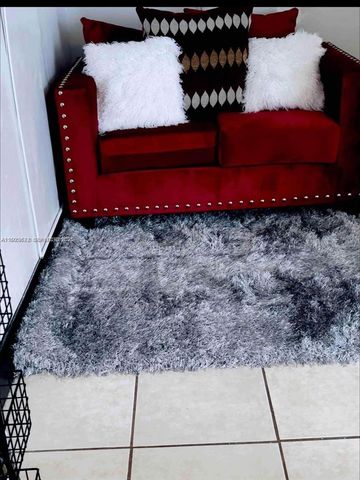 1400 NE 148th St, Miami, FL 33161