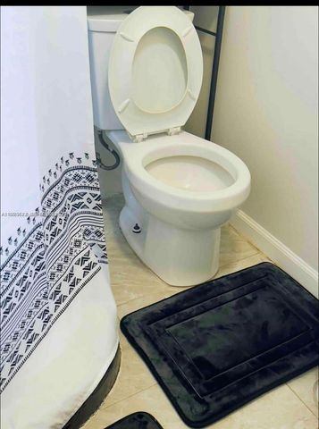 1400 NE 148th St, Miami, FL 33161