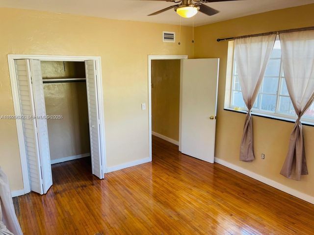 1400 NE 148th St, Miami, FL 33161