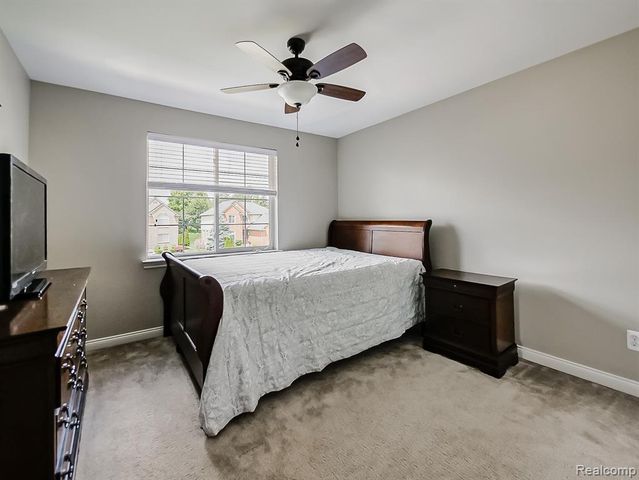 6960 Norway Drive, Troy, MI 48085