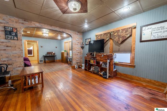 1020 W 8th Street, Grand Island, NE 68801