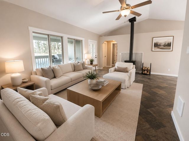53156 Day Road, La Pine, OR 97739