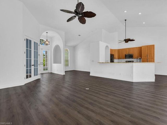 2662 31st LN, Cape Coral, FL 33914