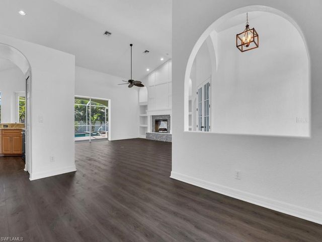 2662 31st LN, Cape Coral, FL 33914