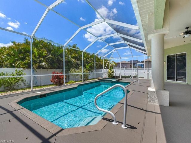 2662 31st LN, Cape Coral, FL 33914