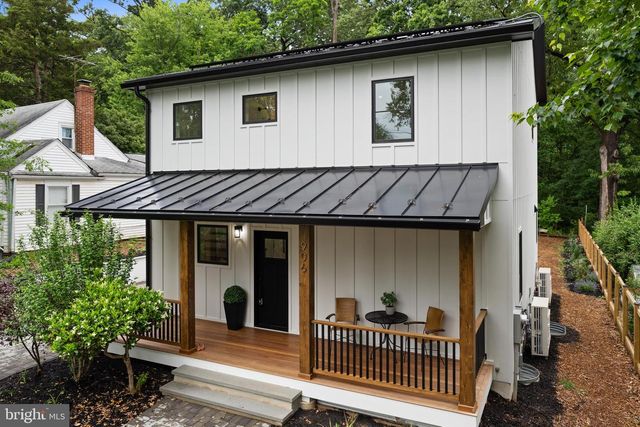 906 WADE AVE, Rockville, MD 20851