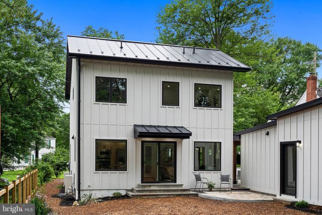 906 WADE AVE, Rockville, MD 20851