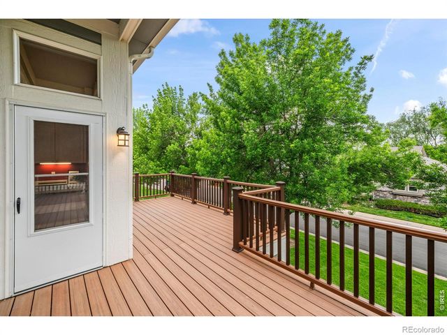 329 Wisteria Way, Lafayette, CO 80026