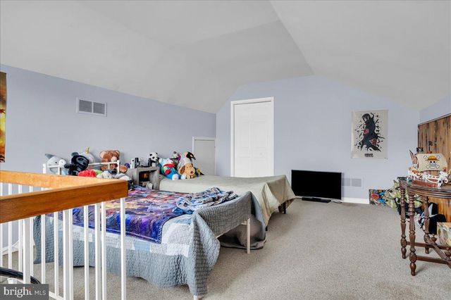 1325 BIRCH LN, Wilmington, DE 19809