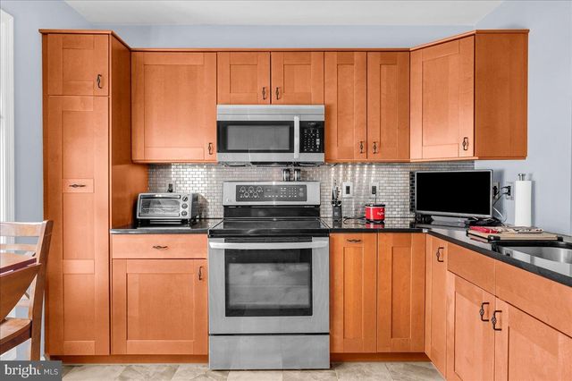 1325 BIRCH LN, Wilmington, DE 19809