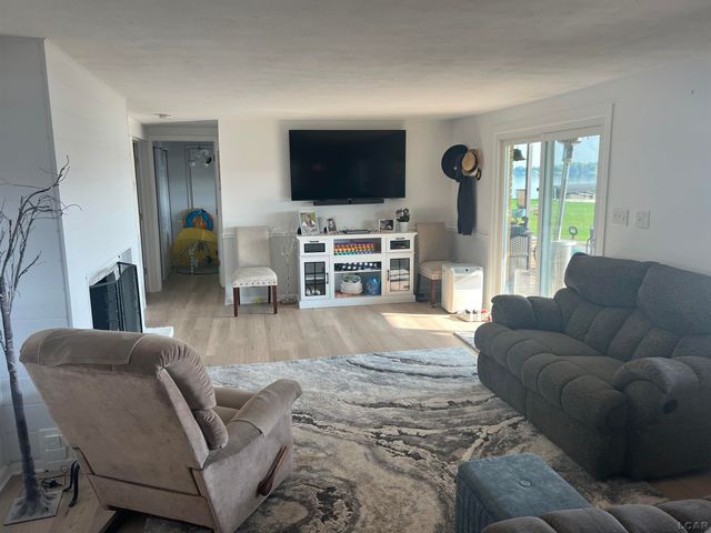 126 E Princess Drive, Brooklyn, MI 49230