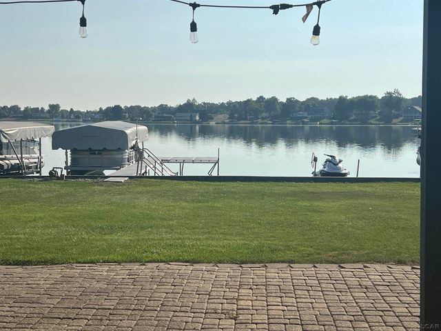 126 E Princess Drive, Brooklyn, MI 49230