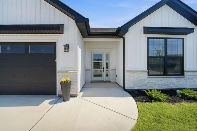 347 Haddington Lane, Lafayette, IN 47905