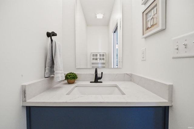 347 Haddington Lane, Lafayette, IN 47905