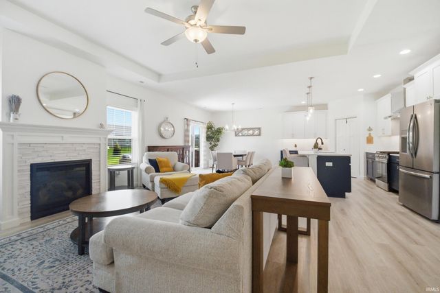 347 Haddington Lane, Lafayette, IN 47905