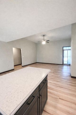 124 Heatherwood Drive, Howard, OH 43028