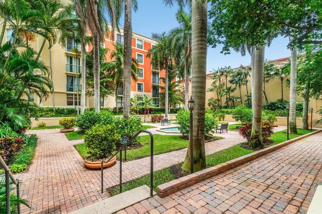 630 S Sapodilla Avenue 104, West Palm Beach, FL 33401